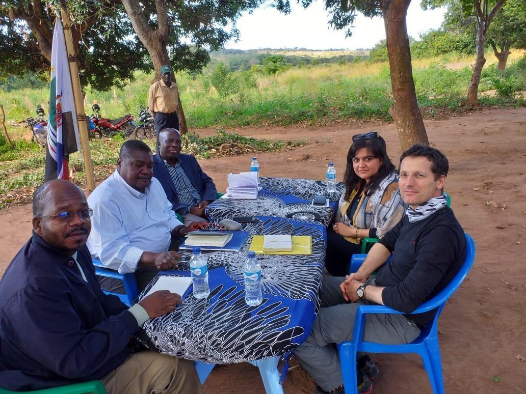 Ambassador Mirko Manzoni and Neha Sanghrajka meet with the new Renamo leader, Ossufo Momade, together with Eduardo Namburete and André Magibire.
