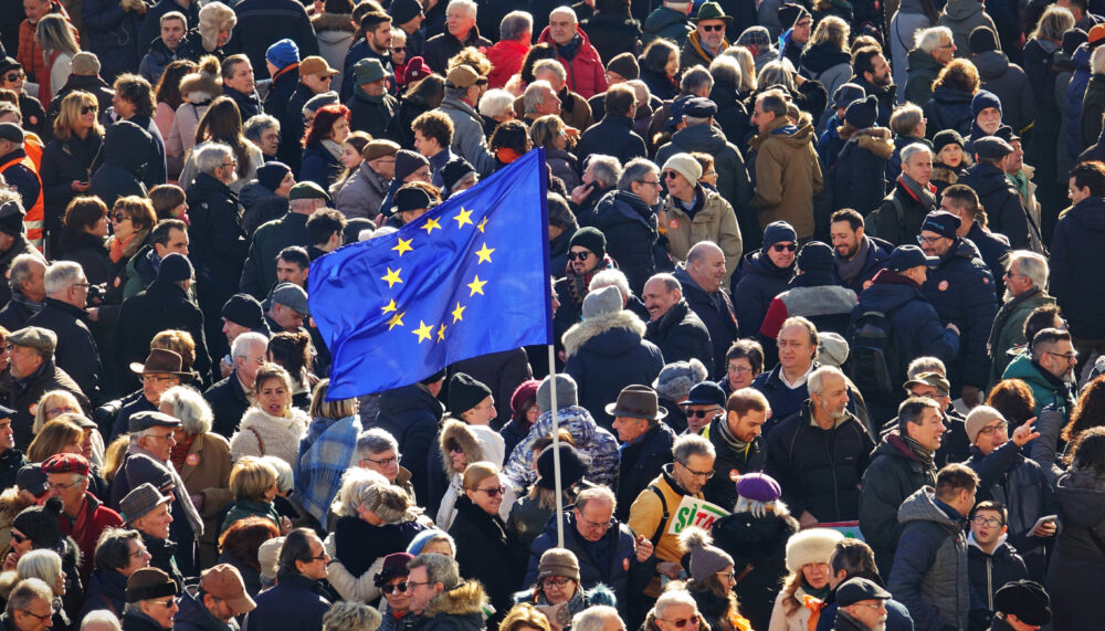 Demonstration in favour of the European Union against nationalist movements.