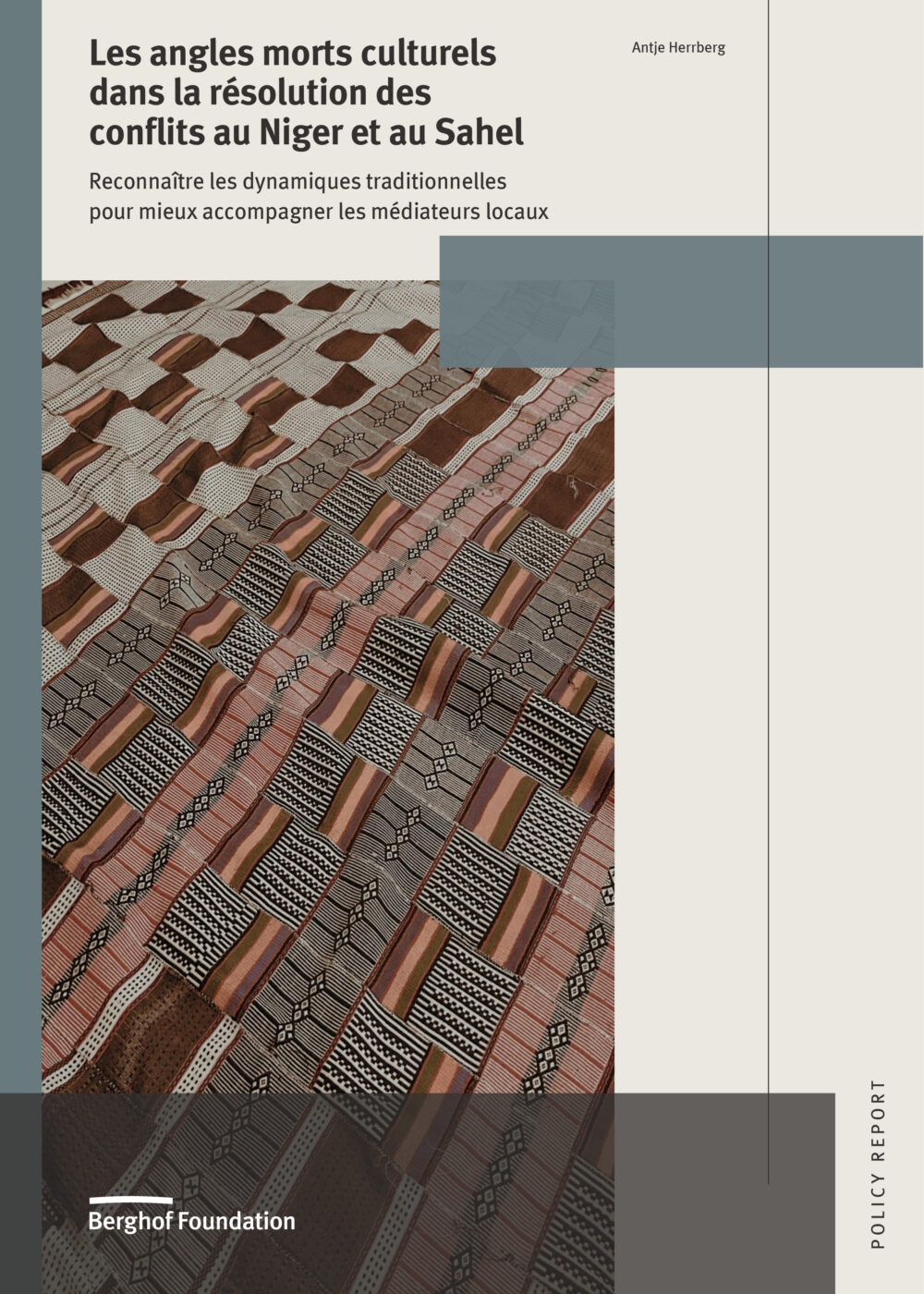 Cover Photo of Publication: Les angles morts culturels dans la résolution des conflits au Niger et au Sahel